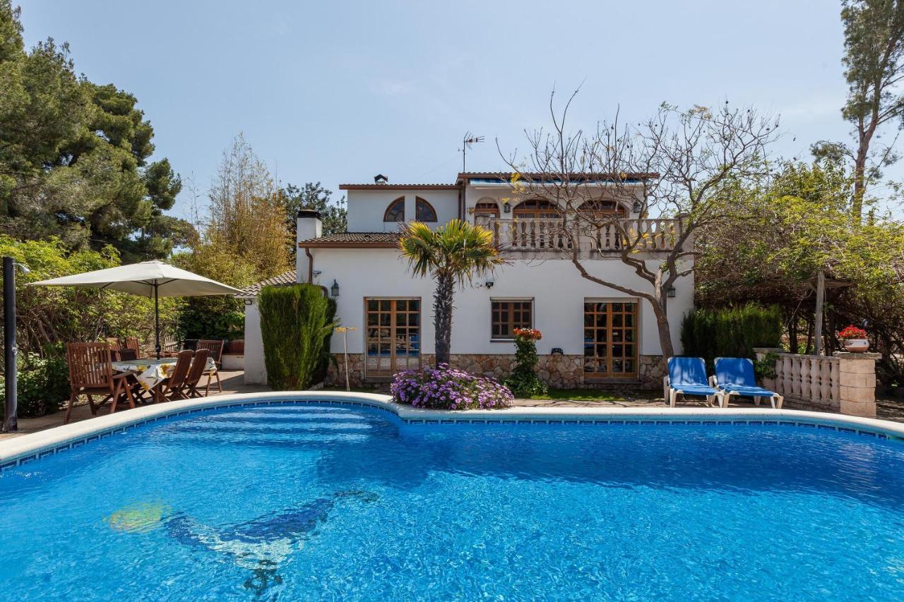 Villa Gessami Bellvei del Penedes المظهر الخارجي الصورة