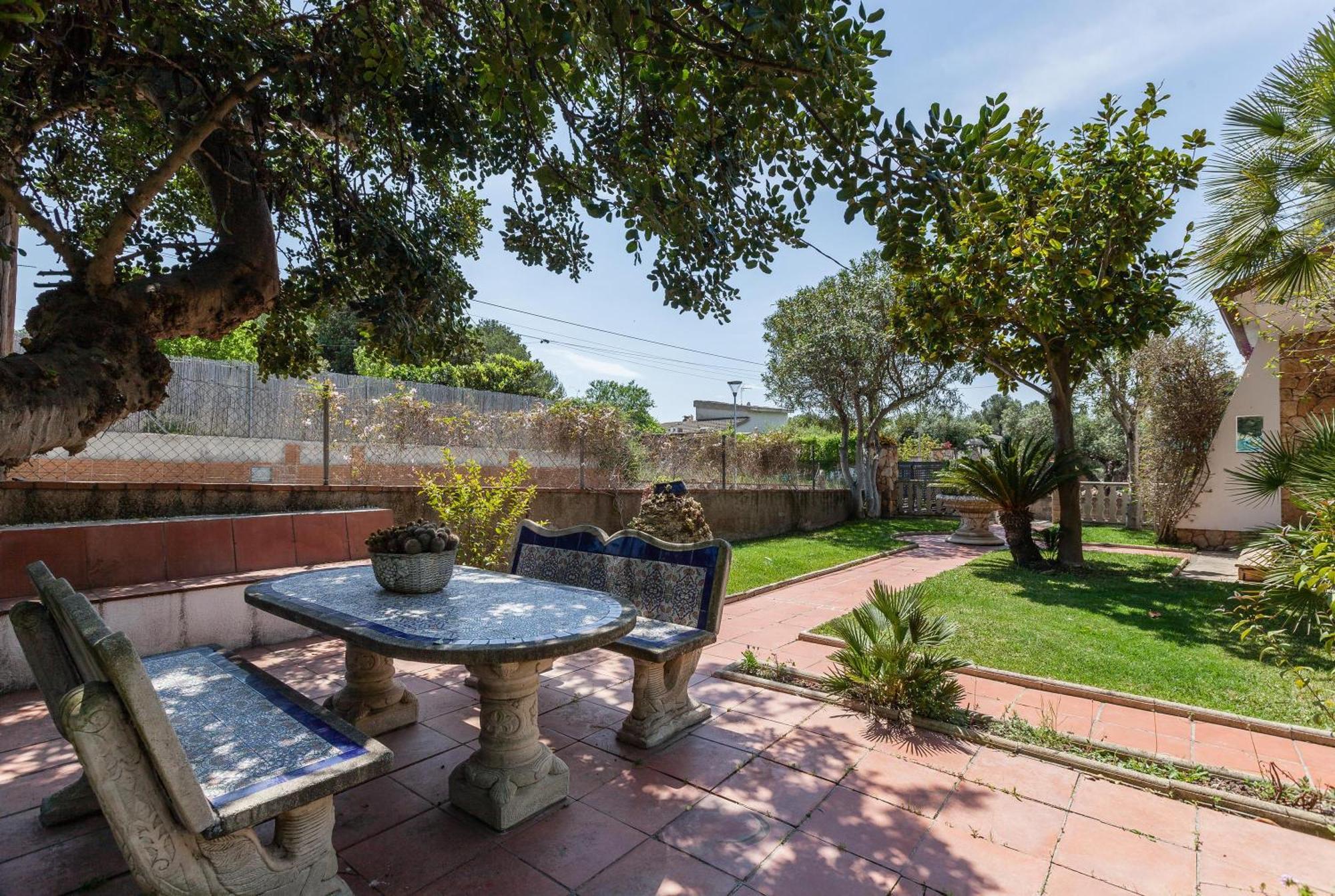 Villa Gessami Bellvei del Penedes المظهر الخارجي الصورة